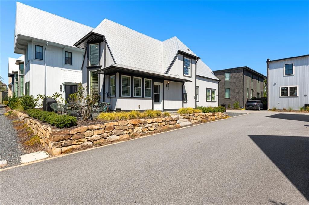 307 Ravenhurst Ln., Fayetteville, GA 30214