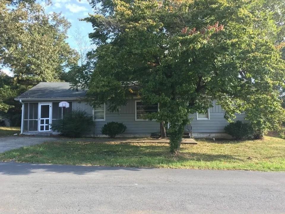 147 Hill St., Summerville, GA 30747