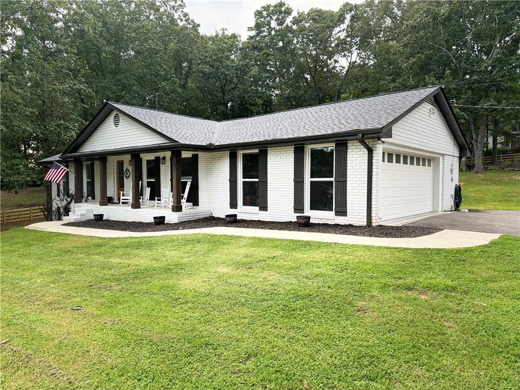 2405 Virginia Heights Dr., Cumming, GA 30041