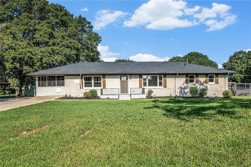 67 Wayne Cir., Hartwell, GA 30643