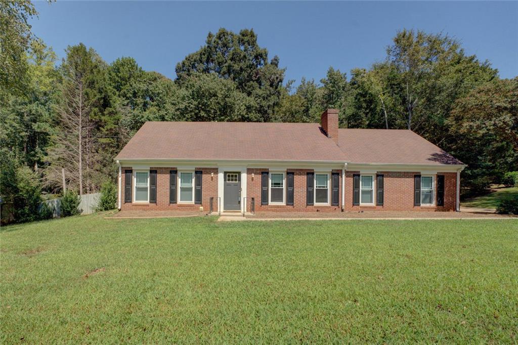 1828 Brandy Woods Dr., Conyers, GA 30013