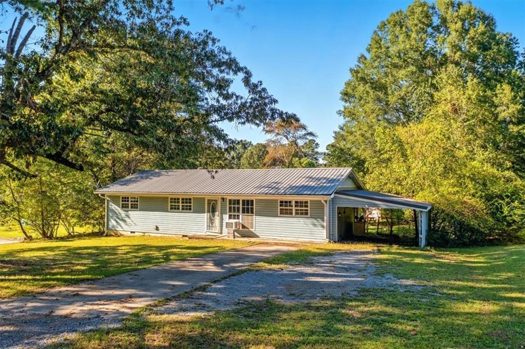 267 Farrar Dr., Summerville, GA 30747