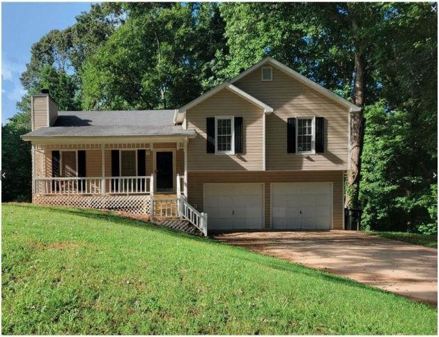 274 Peach Crossing Dr., Dallas, GA 30132