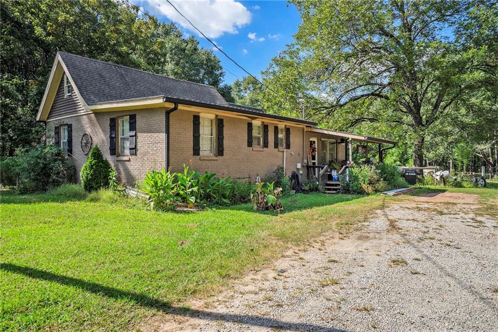 3220 Old Good Hope Rd., Good Hope, GA 30641