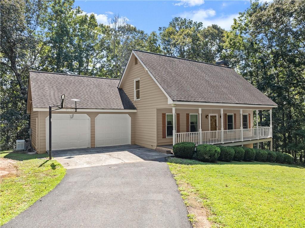 338 Ridge Ln., Lula, GA 30554