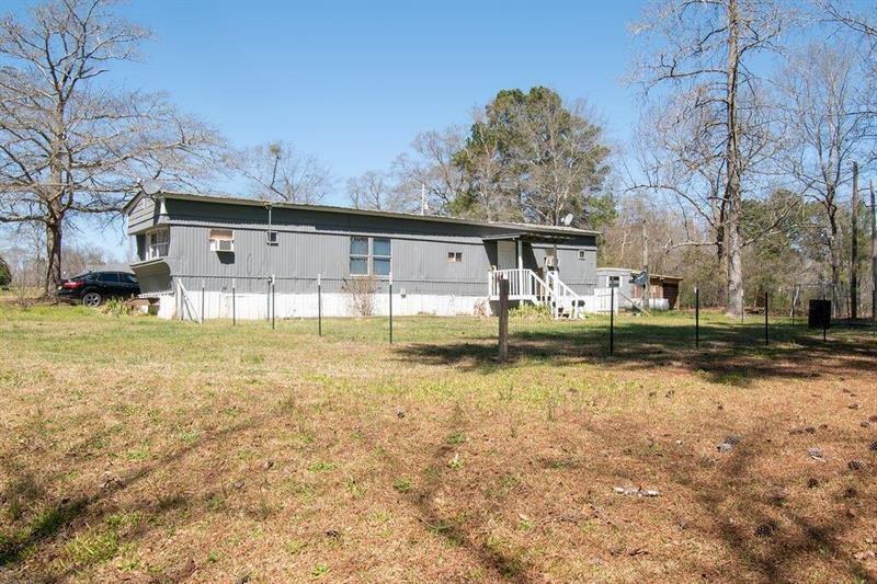 1569 Corinth Poseyville Rd., Bremen, GA 30110