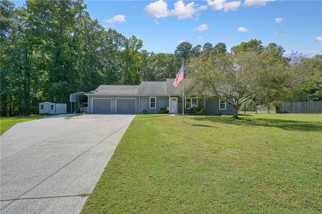 592 Linda Ln., Powder Springs, GA 30127