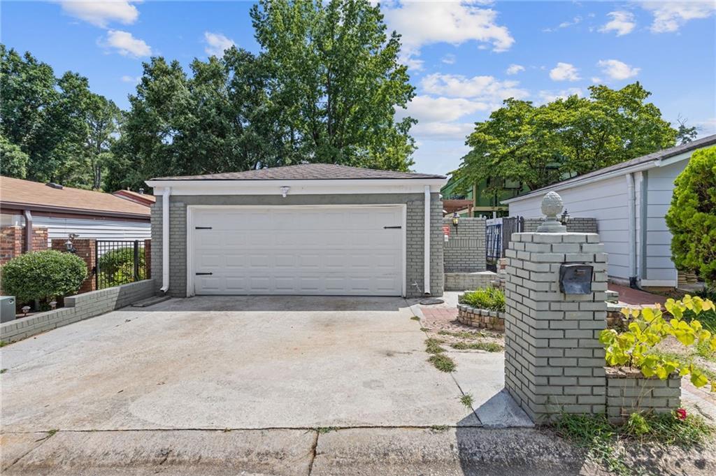 935 Bobcat Ct., Marietta, GA 30067