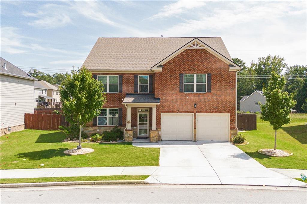 469 Azalea Bloom Dr., Loganville, GA 30052