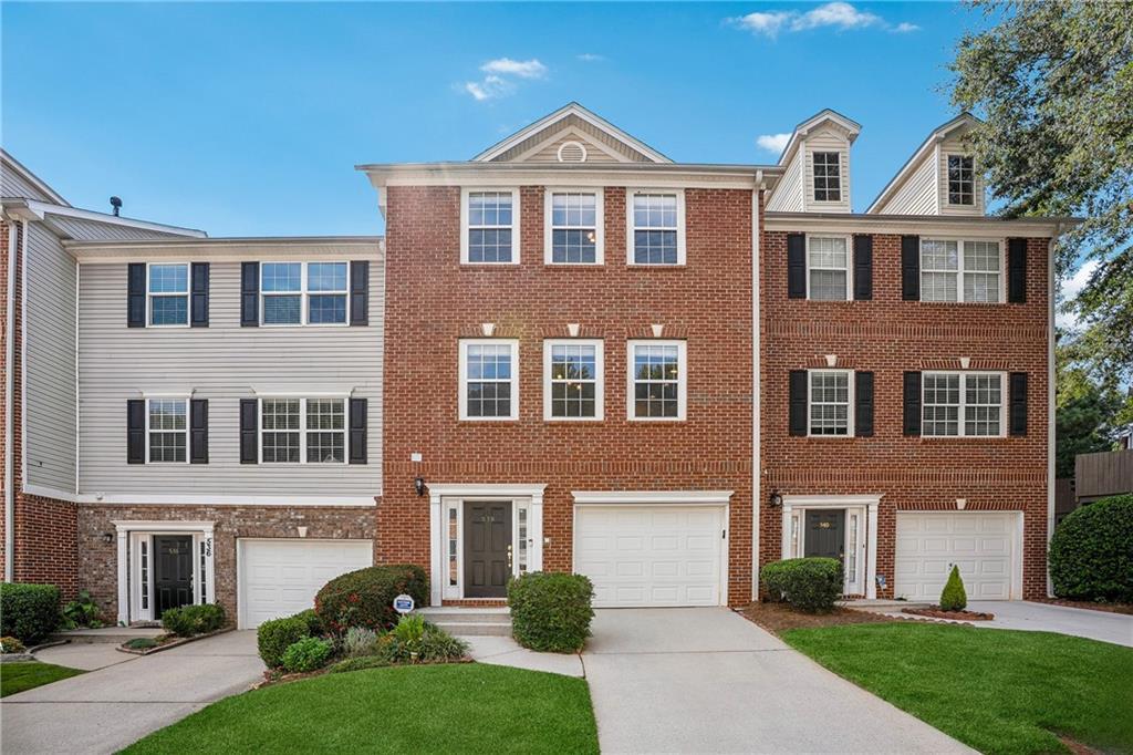 538 Lantern Wood Dr., Scottdale, GA 30079