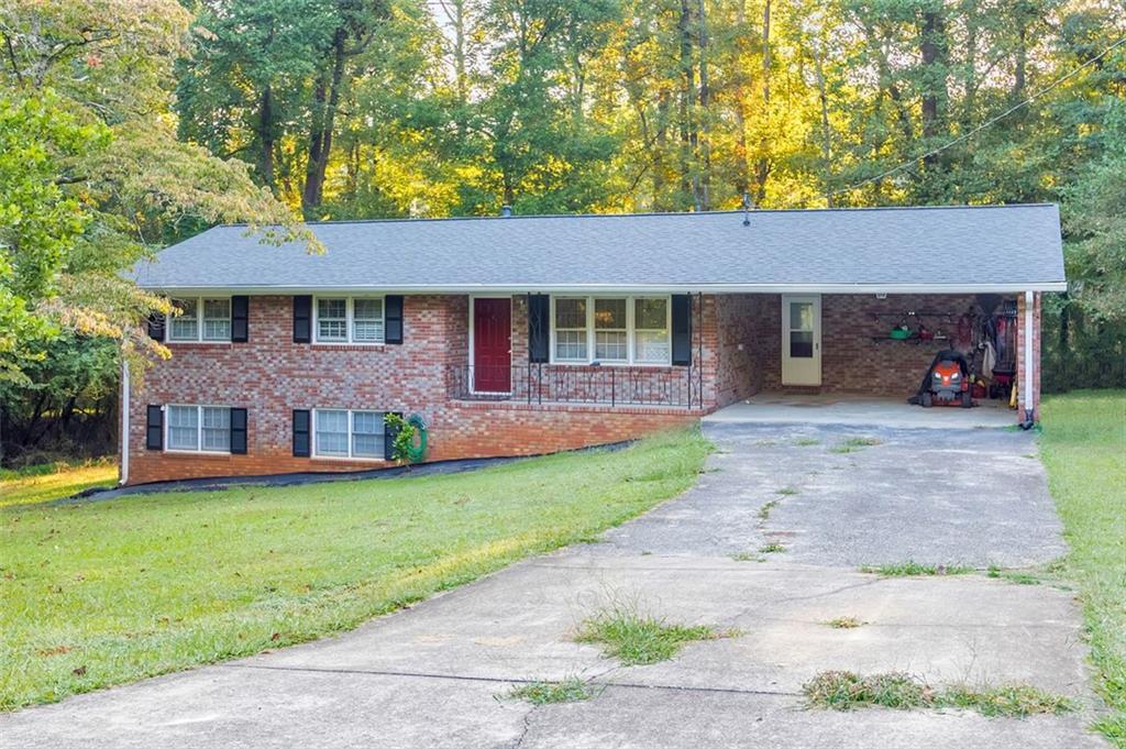 1966 Pine Hill Cir., Kennesaw, GA 30144