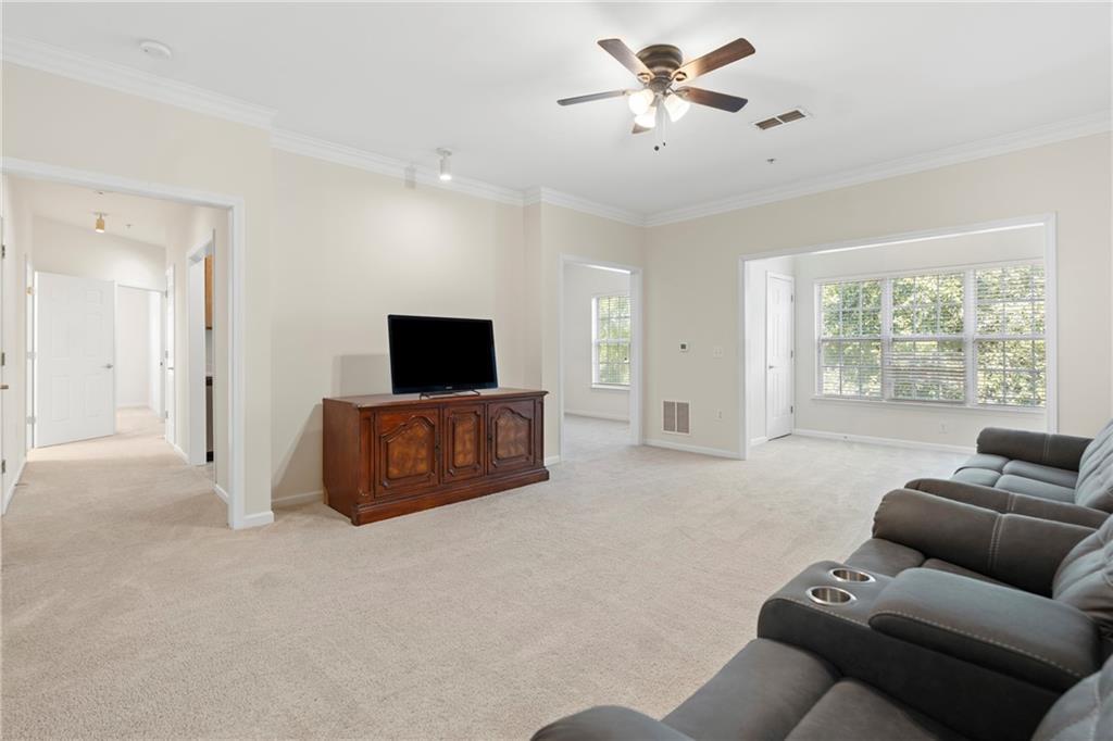 3300 Dogwood Dr. #311, Hapeville, GA 30354