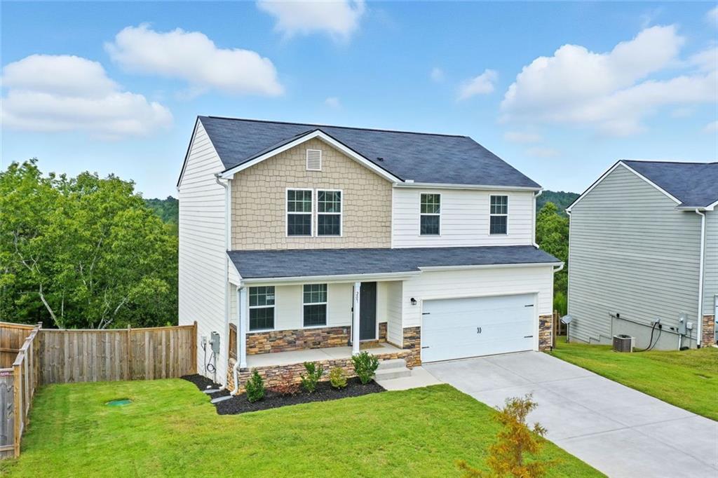 207 Coventry Ct., Kingston, GA 30145