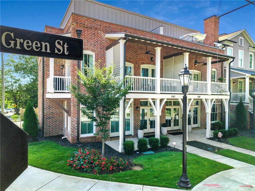 1081 Green St., Roswell, GA 30075
