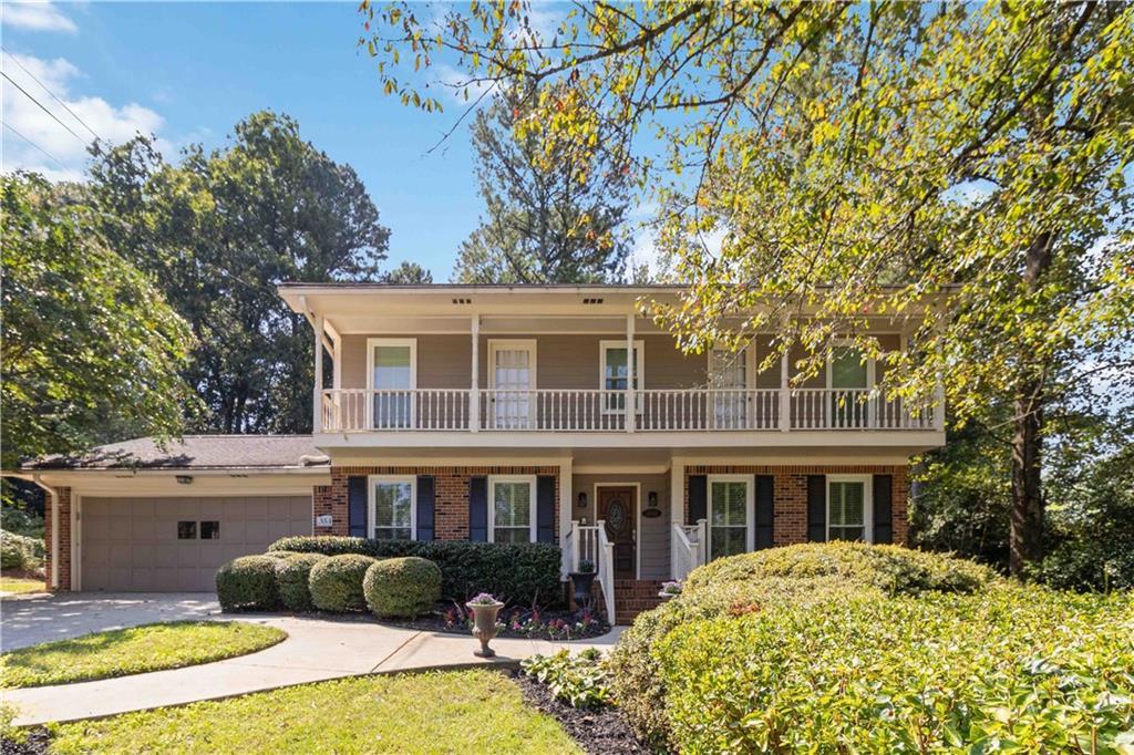 3541 Castlehill Ct., Tucker, GA 30084