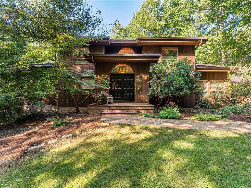 315 Crabapple Springs Way, Woodstock, GA 30188