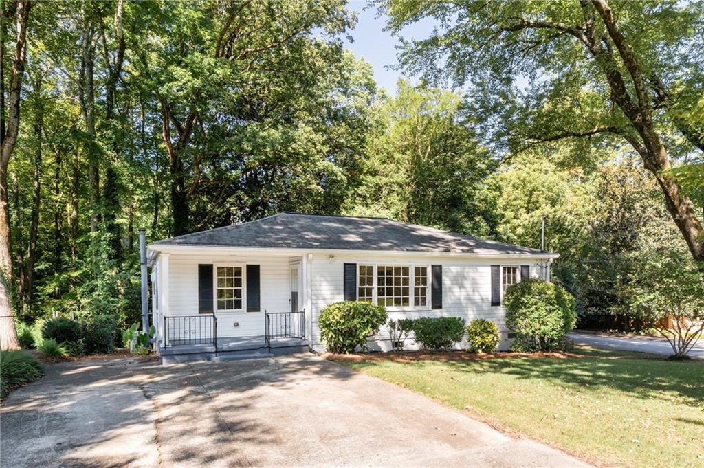 1636 Beacon Hill Blvd., Atlanta, GA 30329