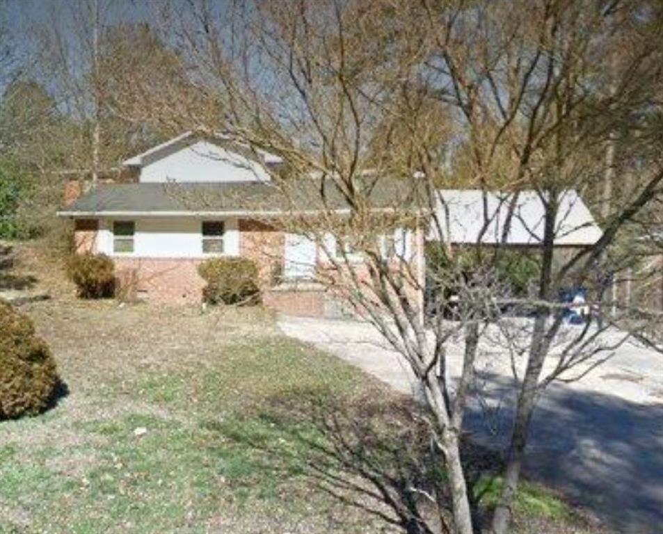 3587 Fairburn Pl., Atlanta, GA 30331