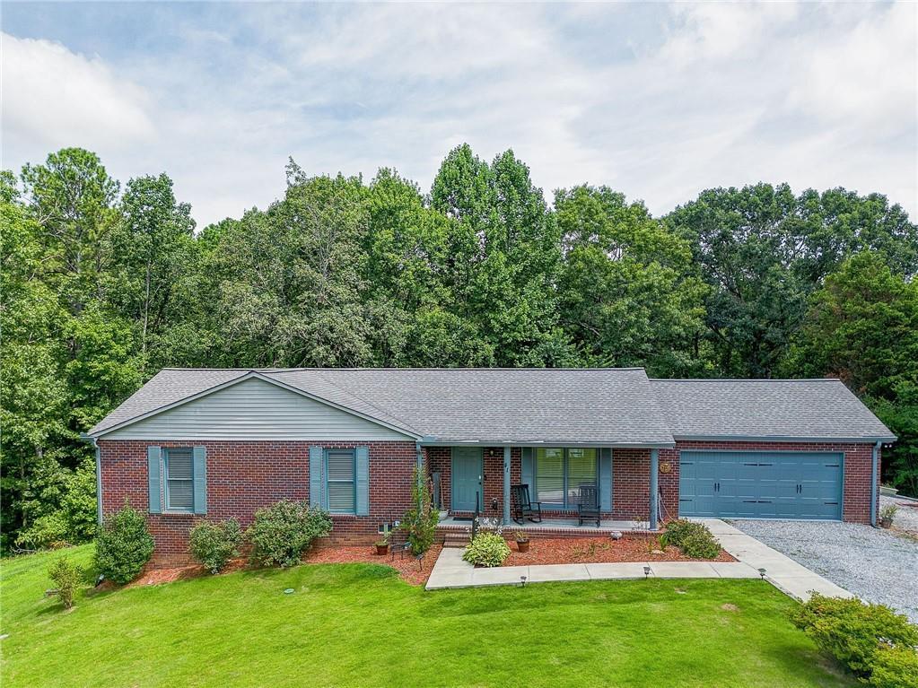 41 Summit Ridge Dr., Cartersville, GA 30120