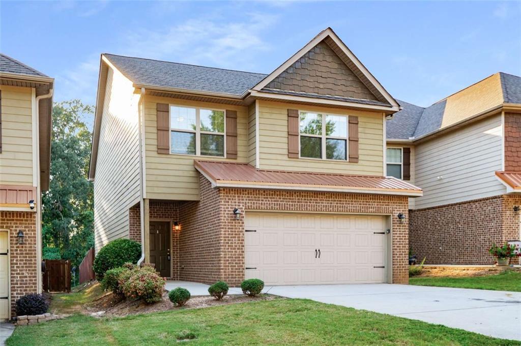 317 Clover Brook Dr., Locust Grove, GA 30248