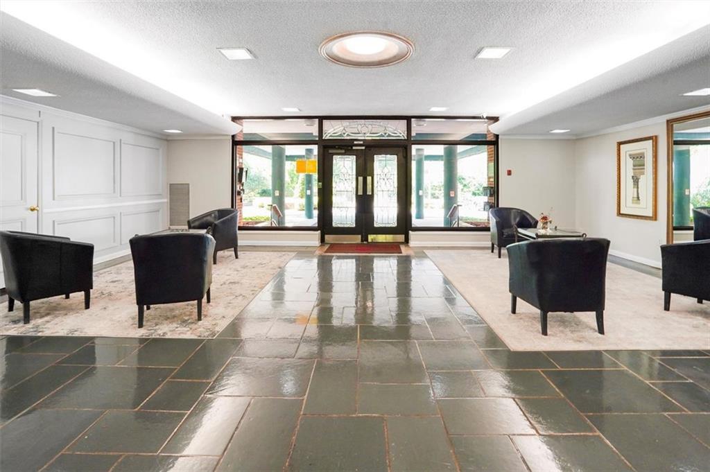 2965 Pharr Court South #110, Atlanta, GA 30305