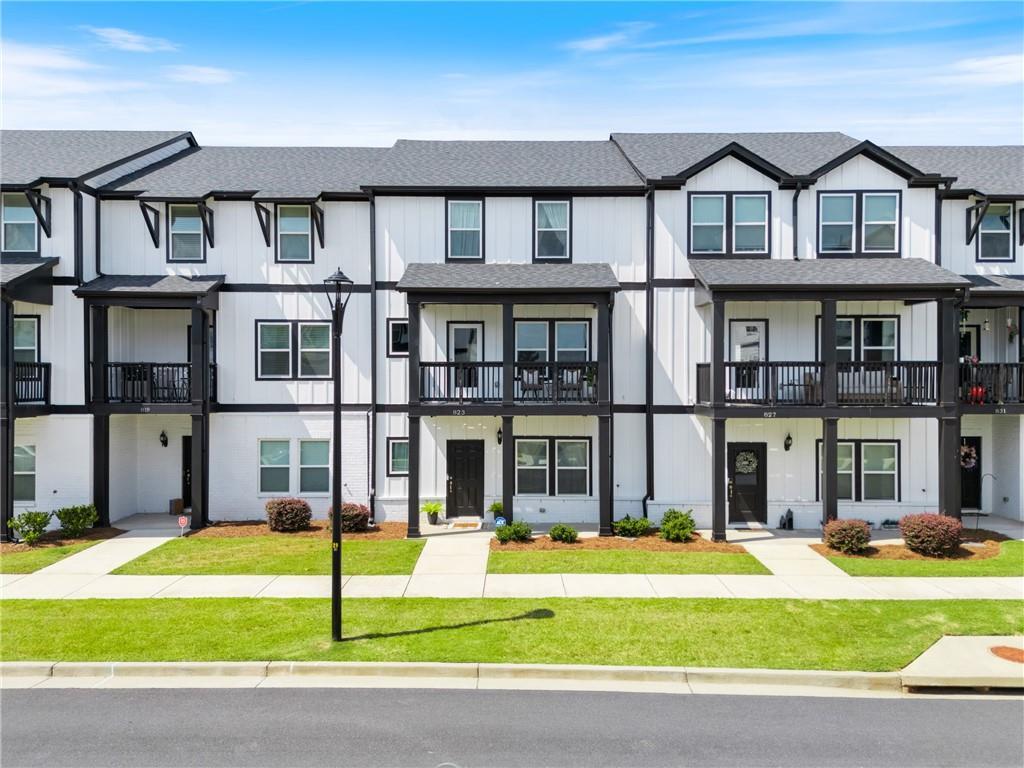 823 Mackay Creek, Woodstock, GA 30188