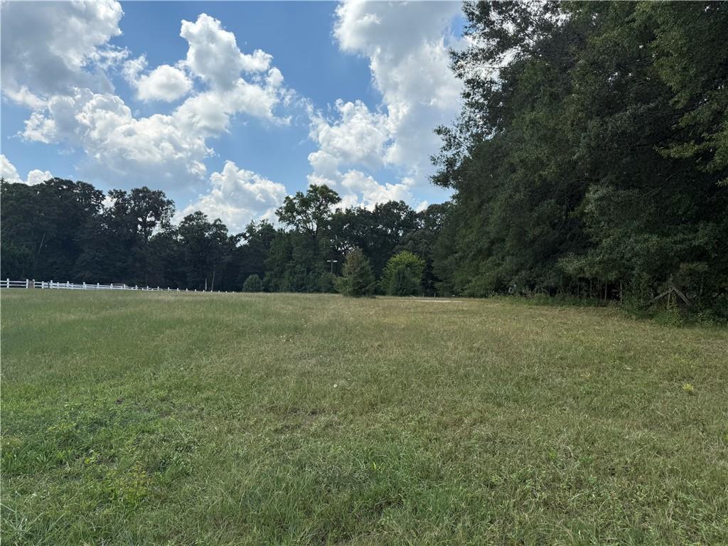 5809 Warren Farm Rd., Powder Springs, GA 30127