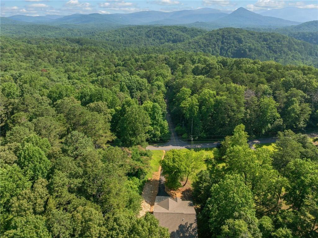 304 Old Cove Rd., Jasper, GA 30143