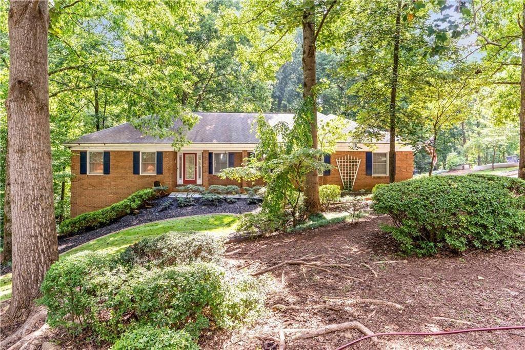 2166 Lake Ridge Ter., Lawrenceville, GA 30043