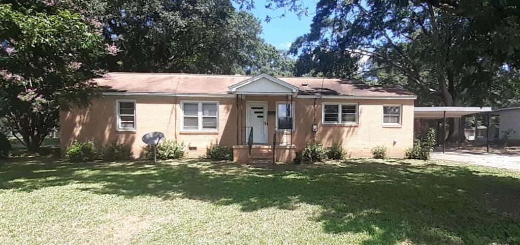 1020 Hickory Dr., Elberton, GA 30635