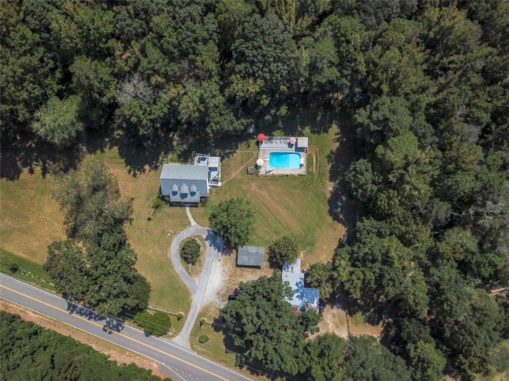 460 Rivers Rd., Fayetteville, GA 30214