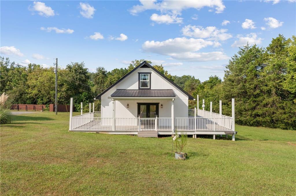 766 Antioch Rd., Cedartown, GA 30125