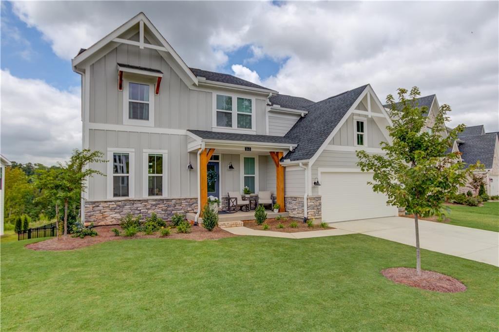 165 Kerr Dr., Hoschton, GA 30548