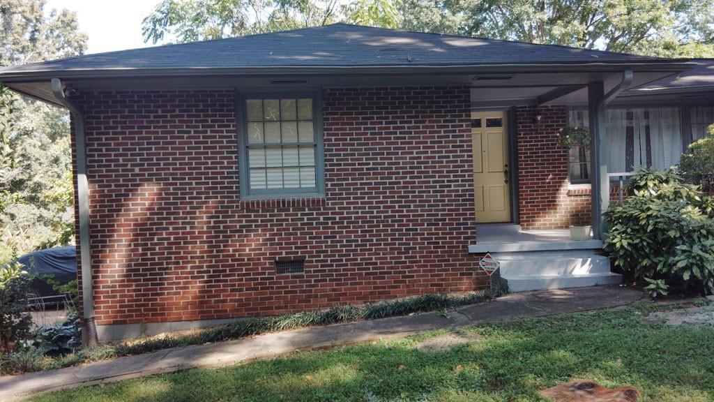 4003 Indian Manor Dr., Stone Mountain, GA 30083