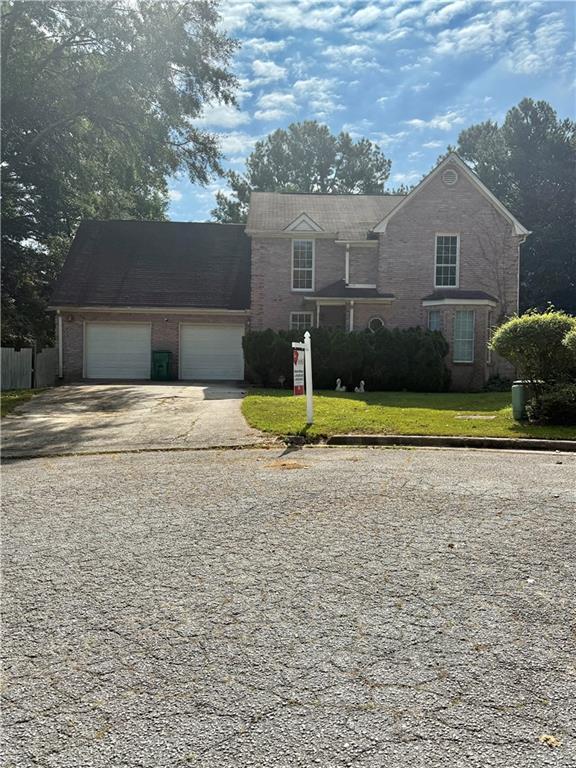 890 Kent Ct., Lithonia, GA 30058