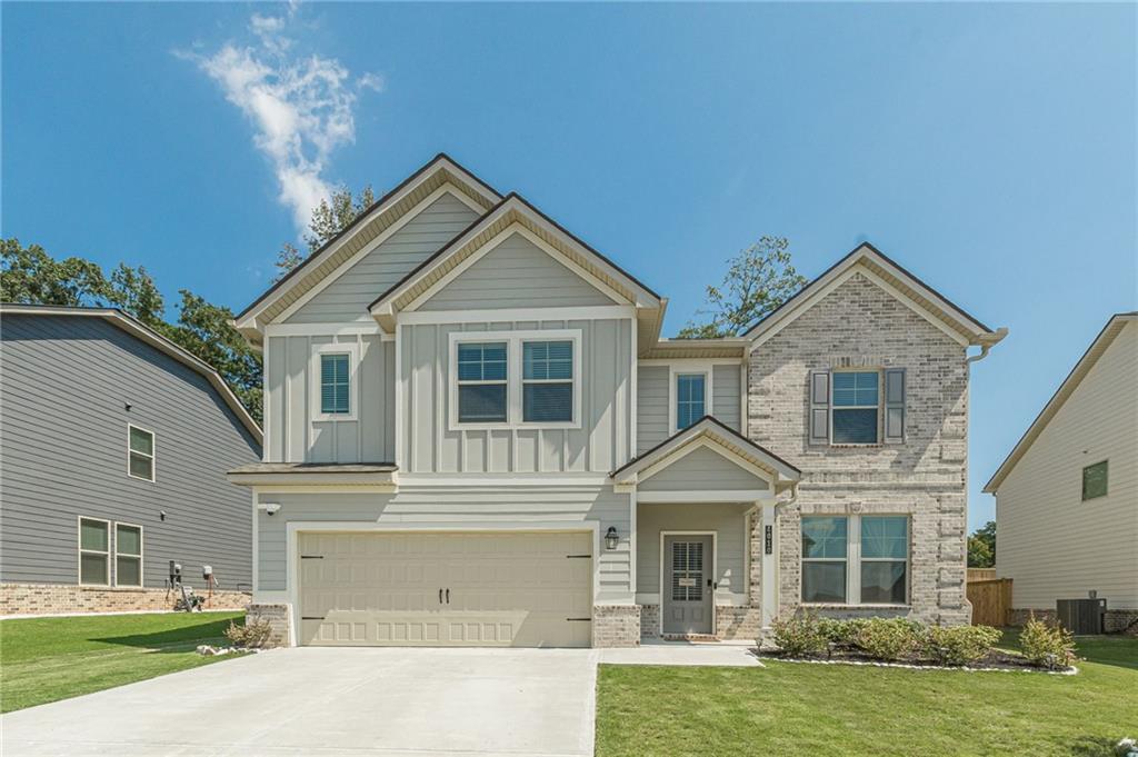 4010 Diane Ln., Fayetteville, GA 30214