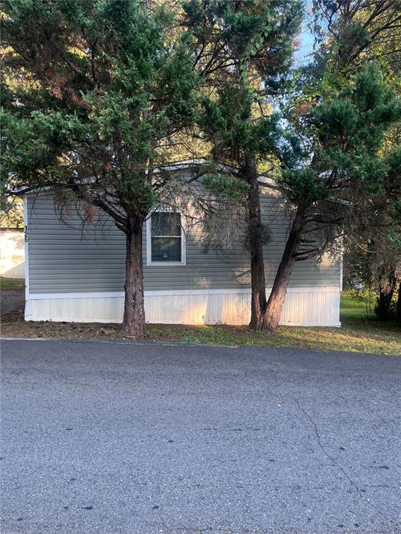 126 Castle Club Dr., Stone Mountain, GA 30087