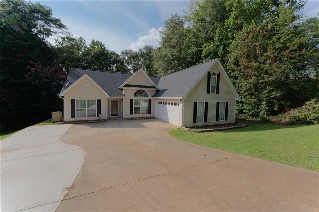 4156 Evian Way, Gainesville, GA 30507