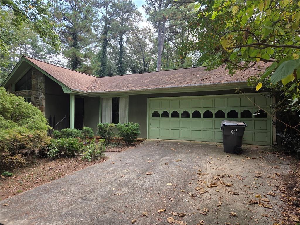 3082 Cardinal Lake Dr., Duluth, GA 30096