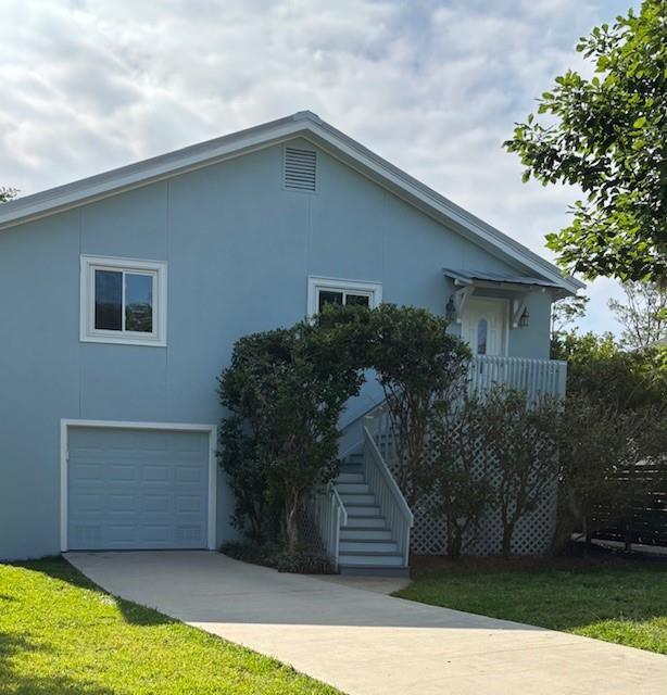 310 Peachtree St., St. Simons, GA 31522