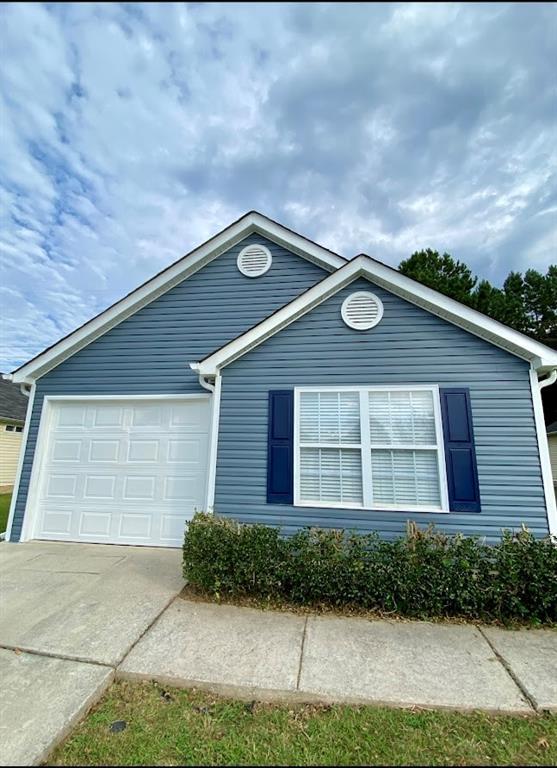1320 Binford Pl., Douglasville, GA 30134