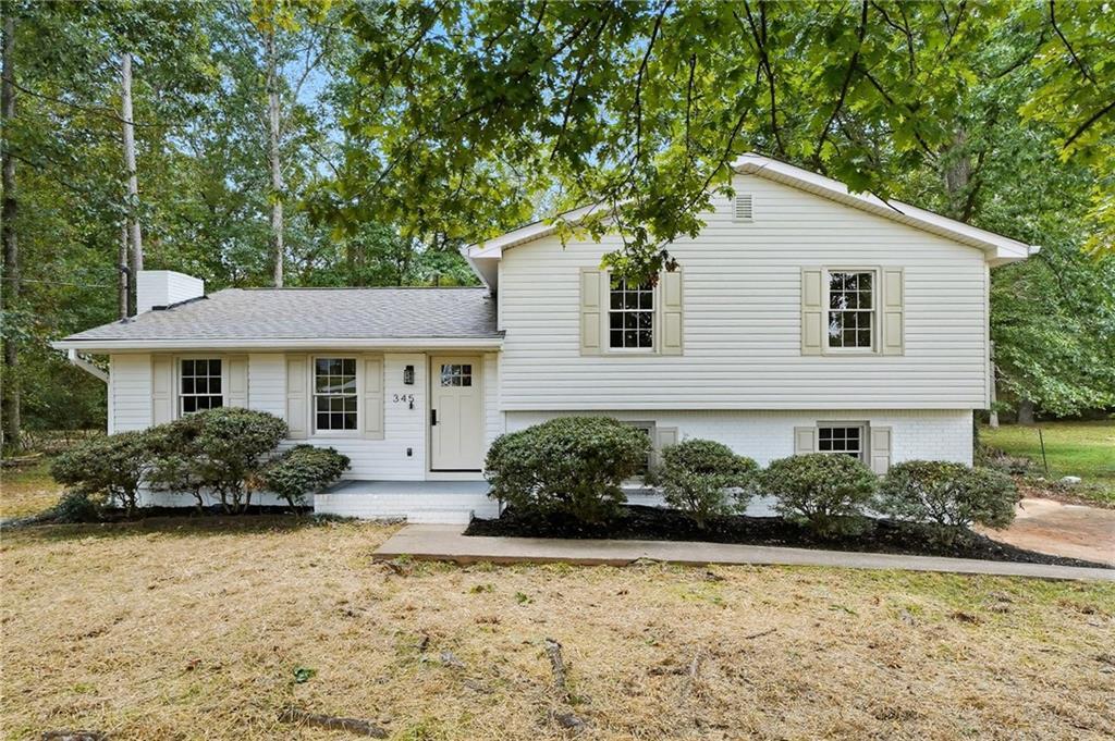345 Henson Cir., Carrollton, GA 30117