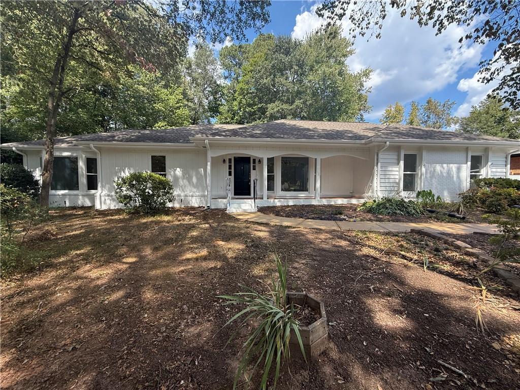 260 Putting Green Ln., Roswell, GA 30076