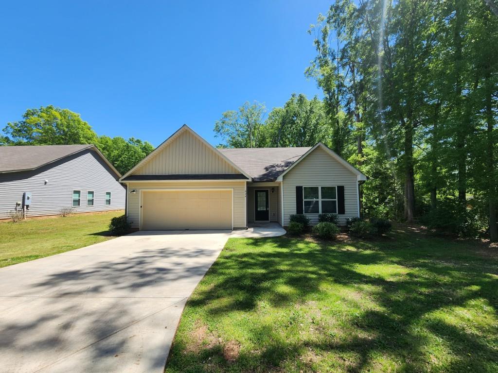 624 Stowers Dr., Monroe, GA 30655