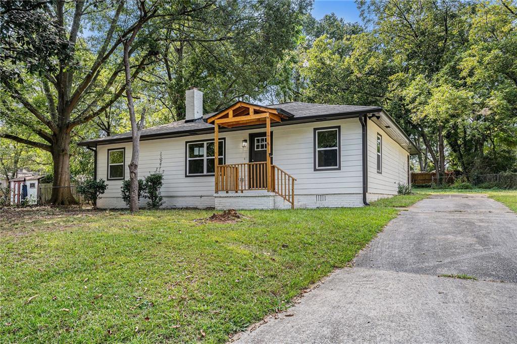 569 Yancey Dr., Forest Park, GA 30297