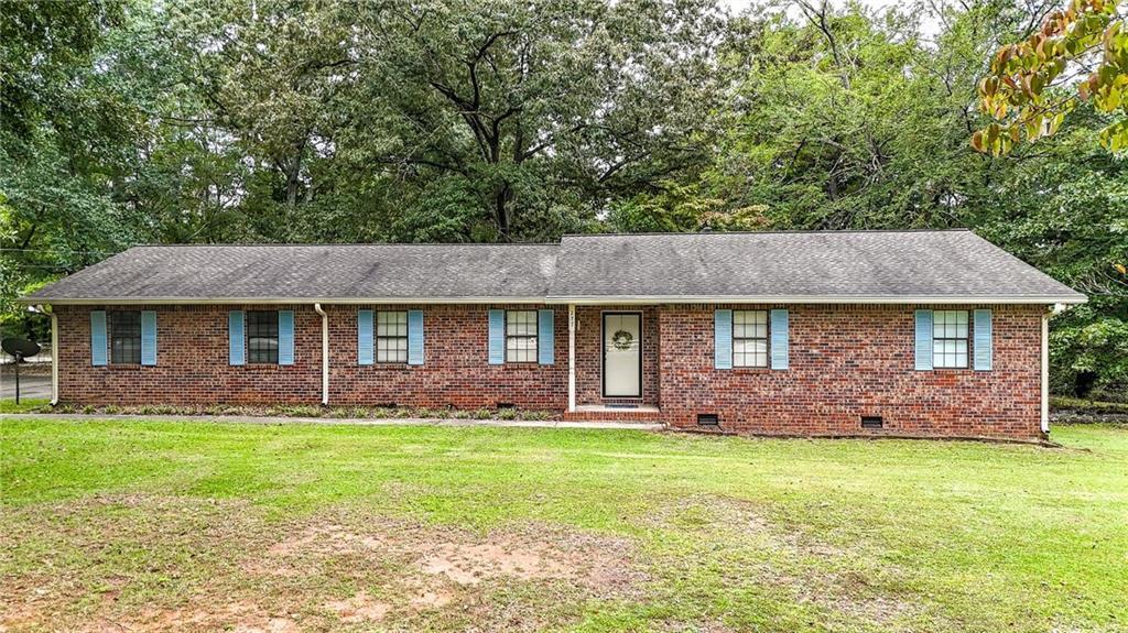 277 Valley Hill Rd., Stockbridge, GA 30281