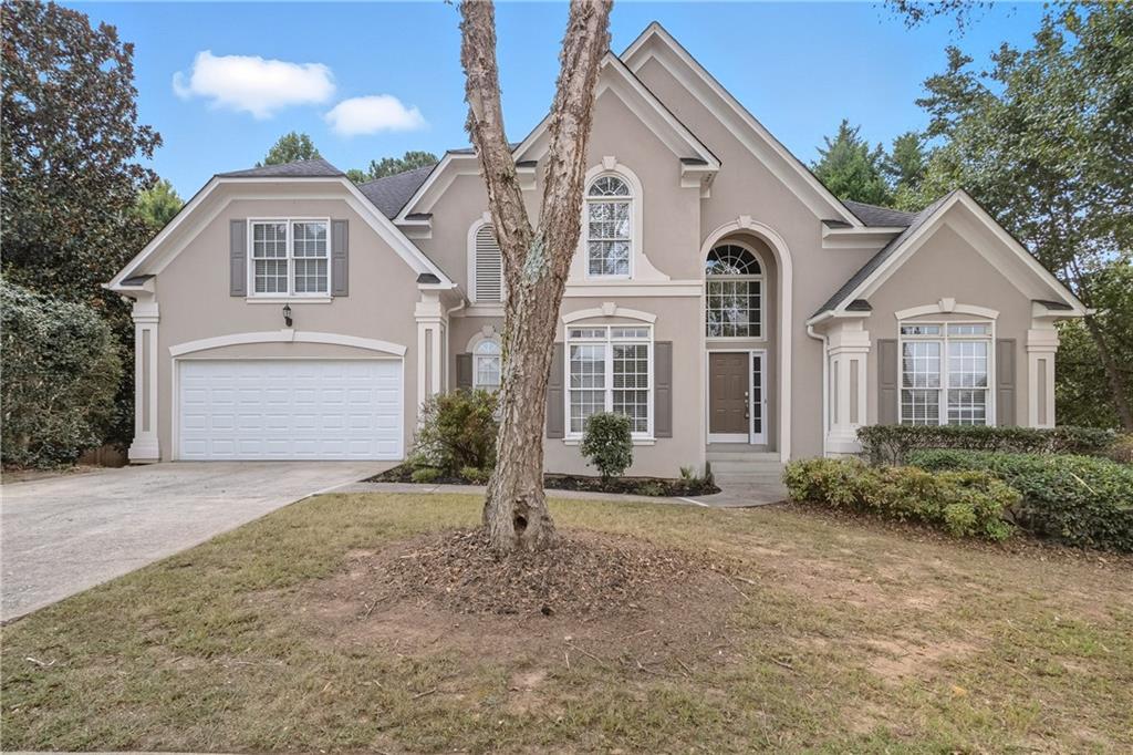 1985 Settindown Dr., Roswell, GA 30075