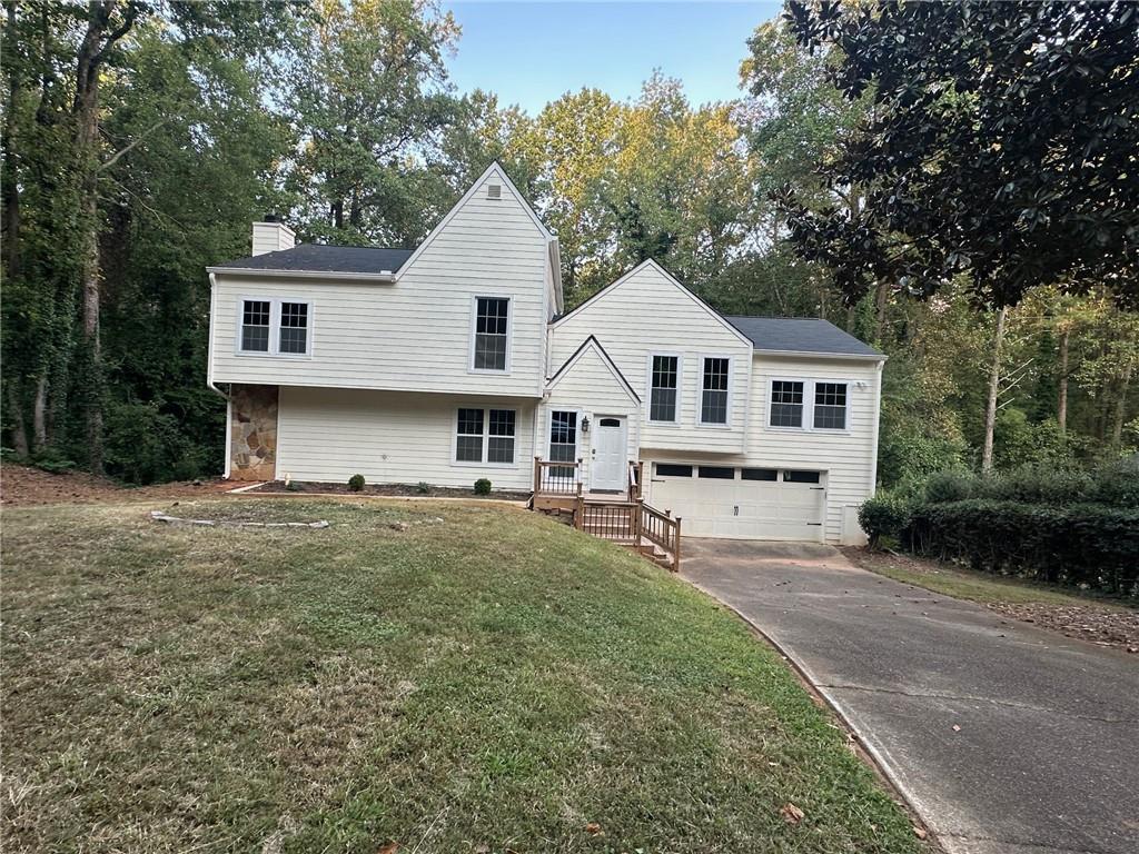 2570 Rocky Springs Dr., Marietta, GA 30062