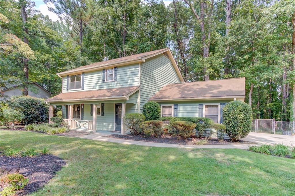 2405 Ivy Way, Snellville, GA 30078