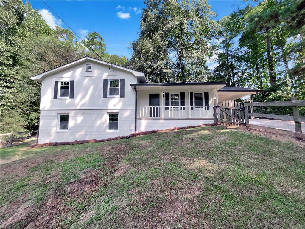 422 Marty Ln., Dallas, GA 30132